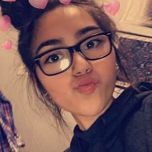 Meet your Posher, Ellana